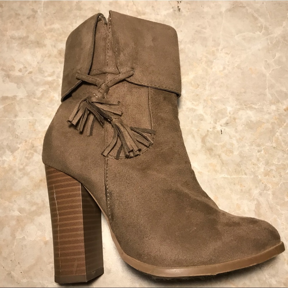 Tan booties - Picture 2 of 2